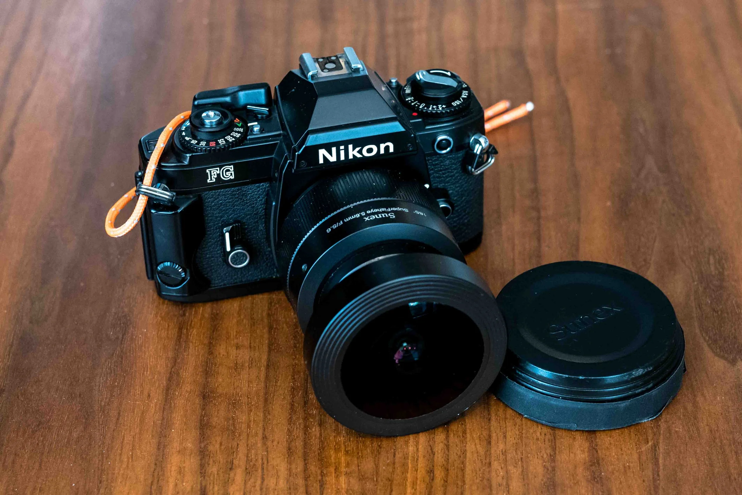 Nikon FG — Broken Camera . Club